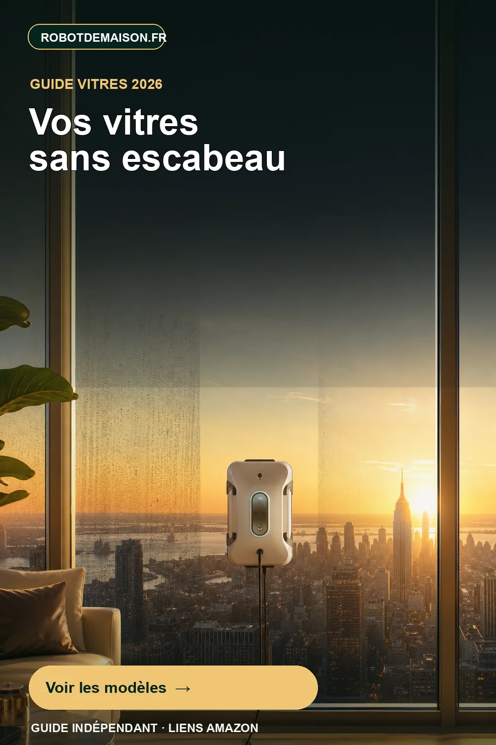Robot lave-vitres sur une grande baie vitrée au coucher du soleil